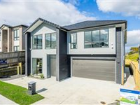 EXPANSIVE EXECUTIVE HOME