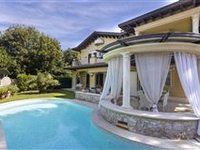 ELEGANT RESTORED VILLA