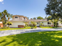 BEAUTIFULLY UPDATED SHERWOOD FOREST POOL HOME
