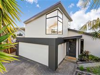 TRANQUIL HOME IS PERFECT BALANCE OF INDOOR AND OUTDOOR LIVING