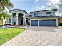 GORGEOUS CONTEMPORARY HOME ON BEAUTIFUL LAKE LOT
