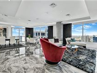 NEWLY RENOVATED CORNER RESIDENCE AT THE AUSTONIAN