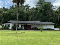 EXPANSIVE 6.6 ACRES OF OLD FLORIDA PROPERTY