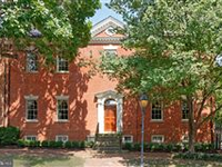 THE POTTS-FITZHUGH HOUSE