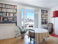 SUNNY PARIS APARTMENT IN THE MARAIS DISTRICT