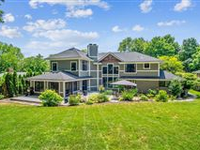 CUSTOM-BUILT HOME IN ANN ARBOR HILLS
