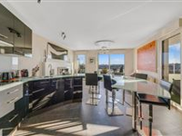 CHARMING APARTMENT ENJOYING OPEN VIEWS