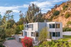 CONTEMPORARY RESIDENCE SURROUNDED BY ORGANIC NATURE