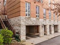 OPEN AND TIMELESS CONDOMINIUM IN DESIRABLE COMMUNITY