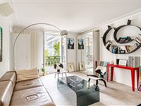 SPECTACULAR PARIS APARTMENT WITH VIEWS