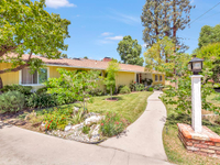 BEAUTIFUL SHERWOOD FOREST RANCH STYLE POOL HOME