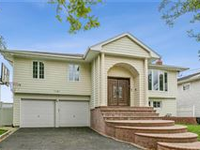 BEAUTIFUL HIGH RANCH WITH PEACEFUL WATER VIEWS
