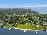 GRAND WATERFRONT COMPOUND