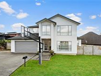 STRIKINGLY BEAUTIFUL FAMILY HOME IN MILLWATER