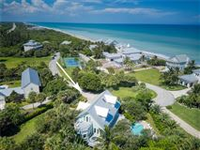 BEAUTIFUL KEY WEST-STYLE POOL HOME