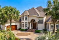LUXURY HOME WITH INCREDIBLE RIVERFRONT VIEWS