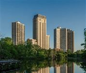 LUXURIOUS RESIDENCE IN PRESTIGIOUS LINCOLN PARK