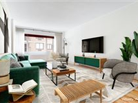 A FULLY RENOVATED APARTMENT