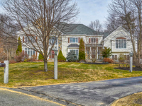 EXQUISITELY DESIGNED HOME