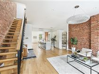 BEAUTIFUL RENOVATED FAMILY HOME IN CROWN HEIGHTS