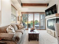 NEWPARK END UNIT TOWNHOME