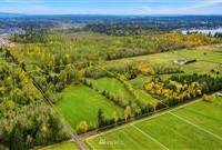 MODERN PACIFIC NORTHWEST LUXURY ON 20-PLUS ACRES
