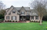 GORGEOUS WELL MAINTAINED HOME