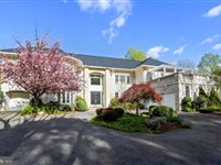 BREATHTAKING PROPERTY ON THE AVENEL GOLF COURSE