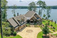 PRIVATE PENINSULA AT HORSESHOE BEND IN REYNOLDS