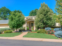 STUNNING RE-BUILD IN FRASIER MEADOWS