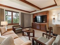 ELEGANT AND REFINED RESIDENCE