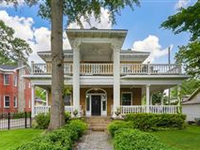 AN AMAZING FULLY FURNISHED TURN KEY RENTAL