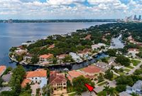 WATERFRONT RESIDENCE ON PRESTIGIOUS DAVIS ISLANDS