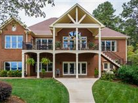 YODERBUILT CUSTOM BUILT HOME