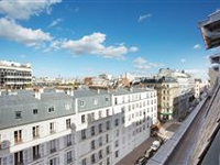 THIS LOVELY APARTMENT IS IDEALLY LOCATED