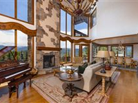 ICONIC HOME ATOP THE DIVIDE AT CORDILLERA