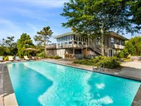 CLASSIC BEACH HOUSE IN THE HEART OF WESTHAMPTON BEACH VILLAGE