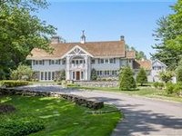 EXQUISITE GATED ESTATE ON PRIVATE MID-COUNTRY LANE