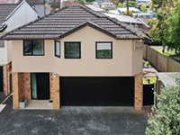 IMMACULATE TWO-LEVEL FREESTANDING TOWN HOUSE