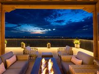 IMPECCABLE HOME ON FIVE PRIVATE ACRES