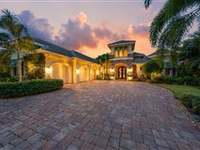 STUNNING CUSTOM-BUILT HOME