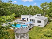 BEAUTIFUL BEACH HOUSE, NEWLY REDONE ON PRIVATE ACRE