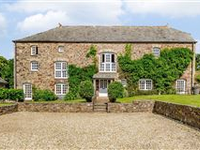 PICTURESQUE WRESCOMBE COURT IN DEVON