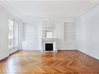 PRISTINELY LIGHT AND BRIGHT PARISIAN APARTMENT