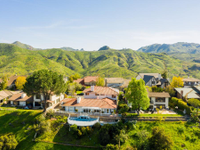 AMAZING VIEWS FROM HIGHLY DESIRABLE COMMUNITY