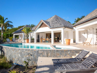 SECLUDED CARIBBEAN VILLA WITH MODERN AMENITIES AND OCEAN VIEWS