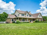 BEAUTIFUL COUNTRY HOME ON 22 ACRES