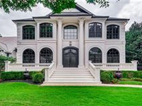 ONE-OF-A-KIND HOME IN HISTORIC ANSLEY PARK
