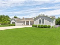 EXQUISITELY RENOVATED SPACIOUS RESIDNCE ON LOVELY GROUNDS IN BRIDGEHAMPTON