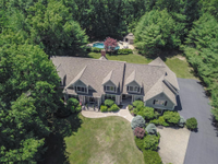 WELCOME TO WINDING OAKS WAY